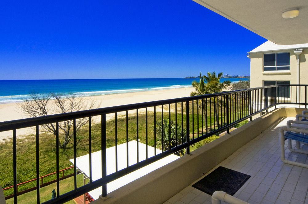Pelican Sands Beach Resort Голд-Кост Экстерьер фото