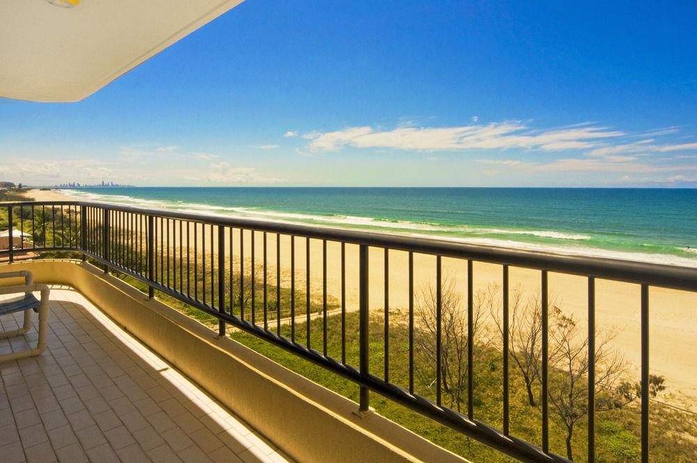 Pelican Sands Beach Resort Голд-Кост Экстерьер фото