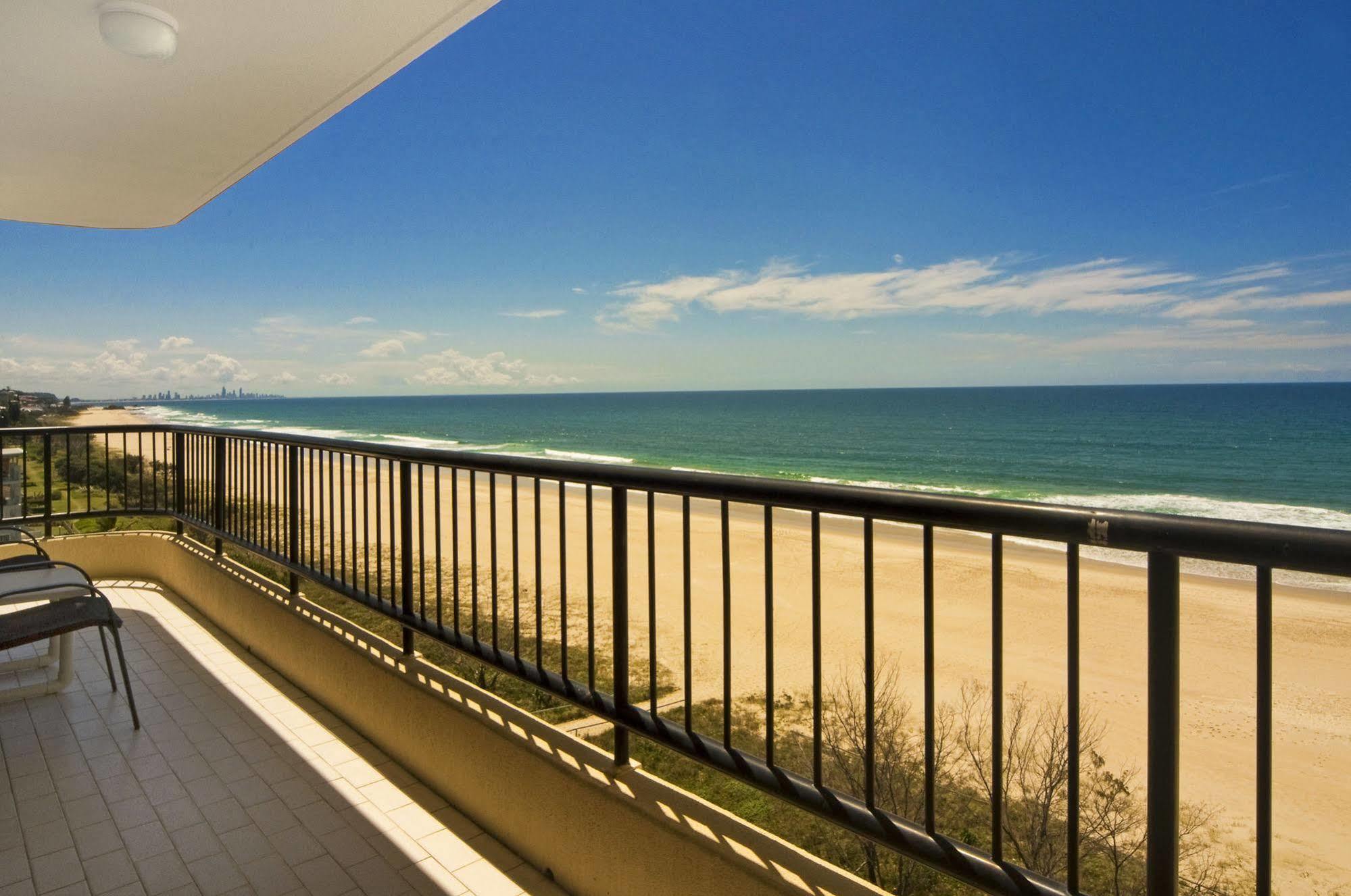Pelican Sands Beach Resort Голд-Кост Экстерьер фото